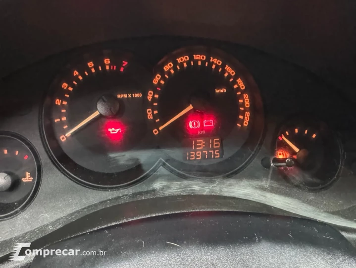 CLASSIC 1.0 MPFI LS 8V 4P MANUAL