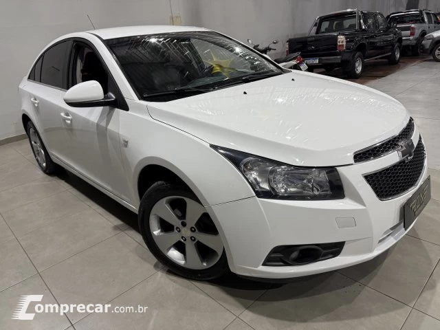 CRUZE SEDAN - 1.8 LT 16V 4P AUTOMÁTICO