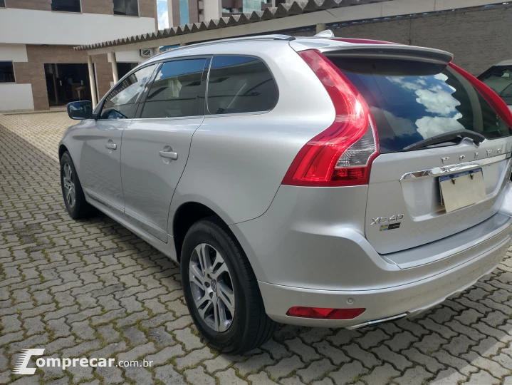 XC60 2.0 T5 Comfort FWD Turbo