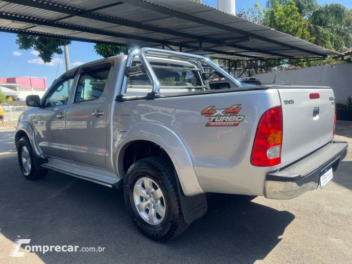 Hilux Caminhonete 3.0 4P SR 4X4 TURBO DIESEL CABINE DUPLA