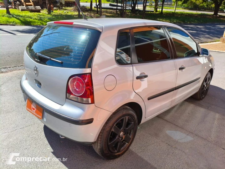 Polo Hatch 1.6 4P FLEX