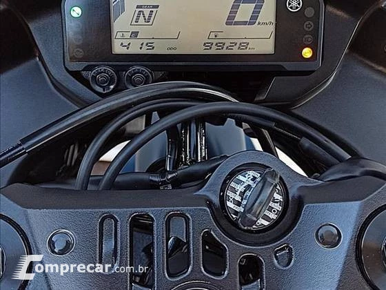 YAMAHA YZF R3 ABS
