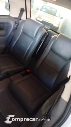 Zafira 2.0 Expression 7l