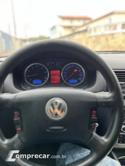 GOLF 2.0 MI 8V