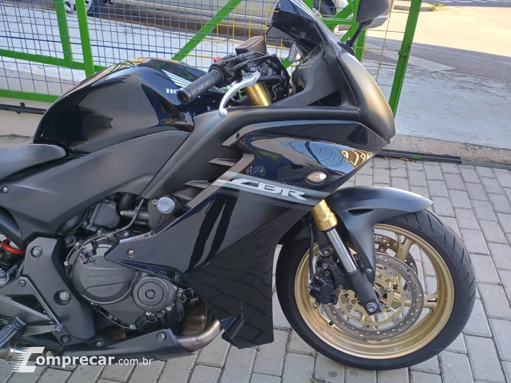 CBR 600F