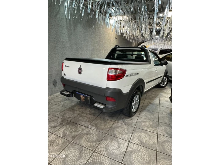 STRADA 1.4 MPI FREEDOM CS 8V FLEX 2P MANUAL