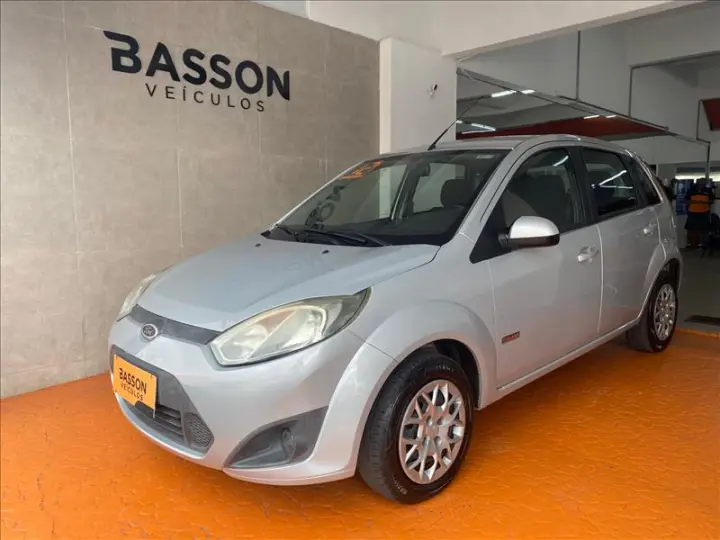 FIESTA 1.6 MPI Hatch 8V