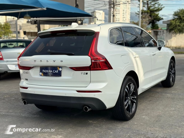 XC60 2.0 T5 Momentum AWD Geartronic