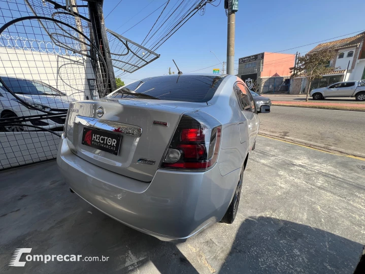 Sentra S 2.0/ 2.0 Flex Fuel 16V Mec.