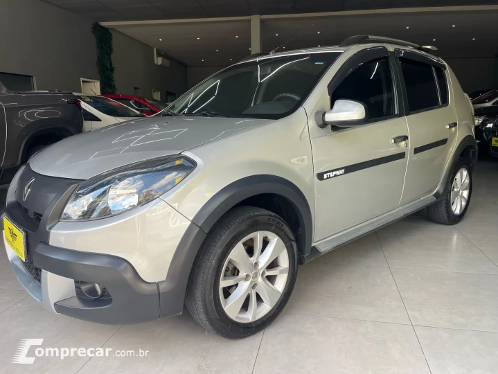 SANDERO 1.6 16V SCE Stepway