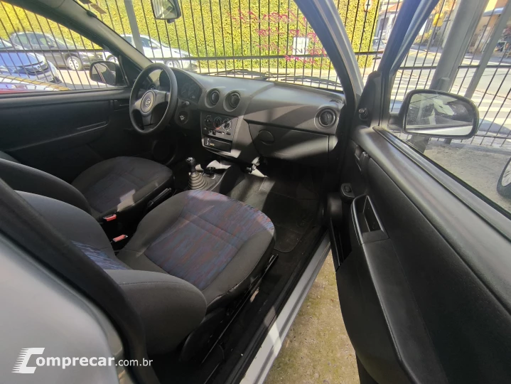 CELTA 1.0 MPFI Spirit 8V