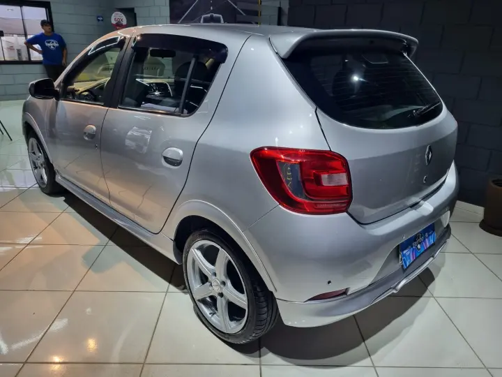SANDERO 1.6 Expression 8V