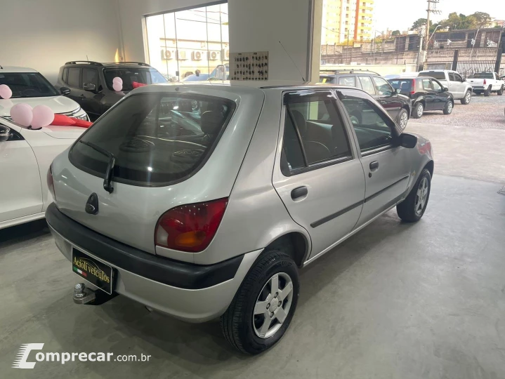 Fiesta 1.0 Mpi Street 8V Gasolina 4P Manual