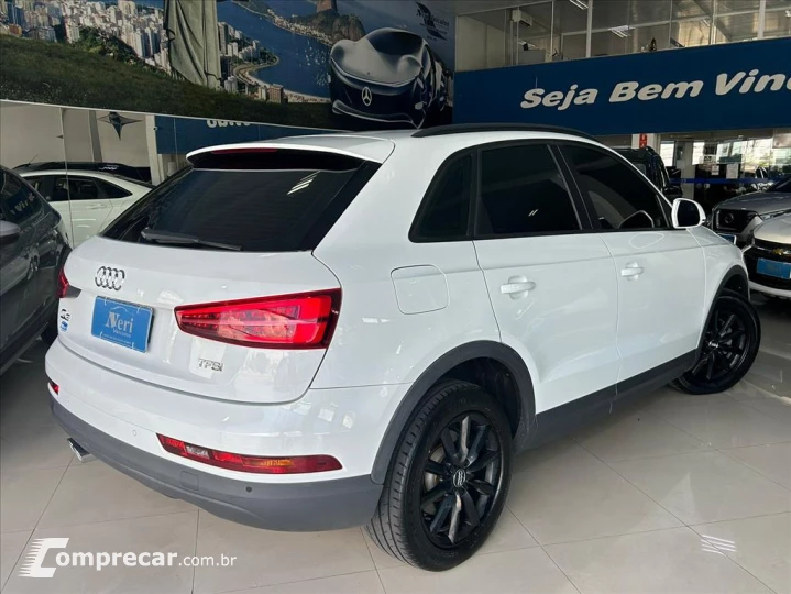 Q3 1.4 TFSI AMBIENTE GASOLINA 4P S TRONIC