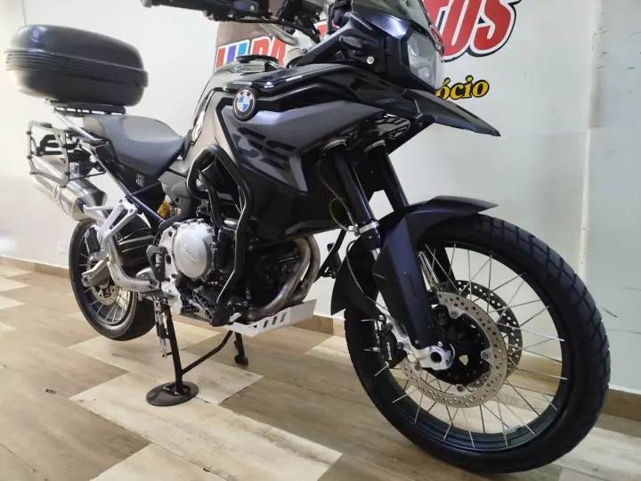 F 850 GS TRIPLE BLACK