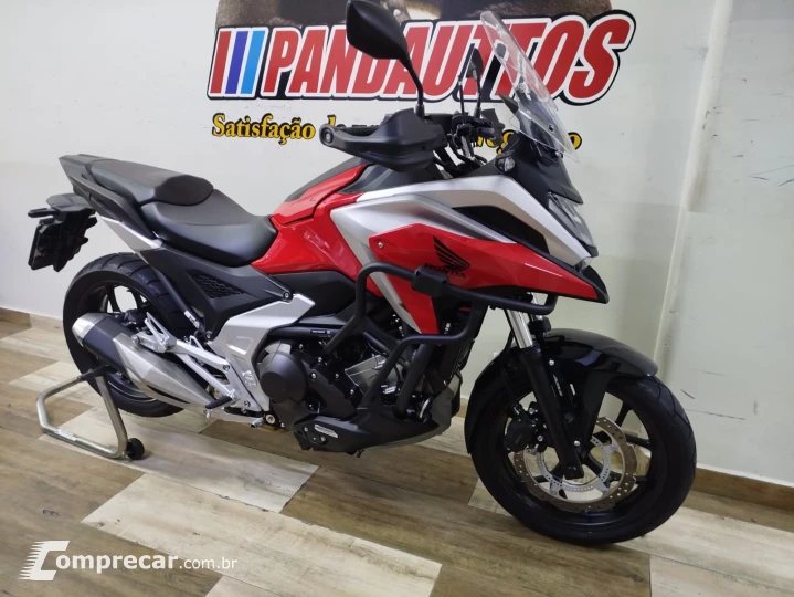 NC 750X 700 cc