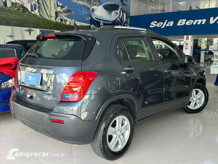 TRACKER 1.8 MPFI LT 4X2 16V FLEX 4P AUTOMÁTICO
