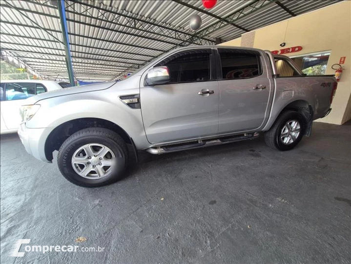 RANGER 3.2 XLT 4X4 CD 20V DIESEL 4P MANUAL