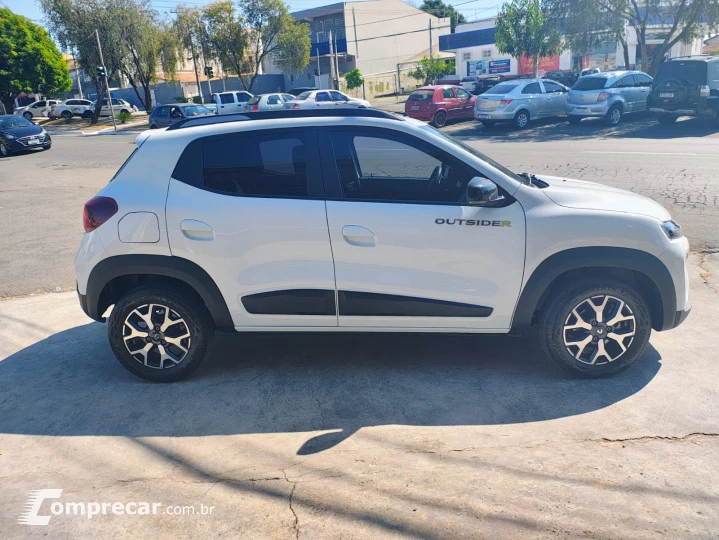 Kwid Outside 1.0