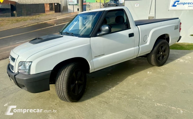 S10 2.4 MPFI Advantage 4X2 CS 8V