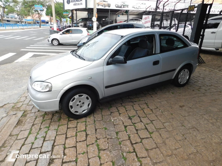 ASTRA 1.8 MPFI GL 8V