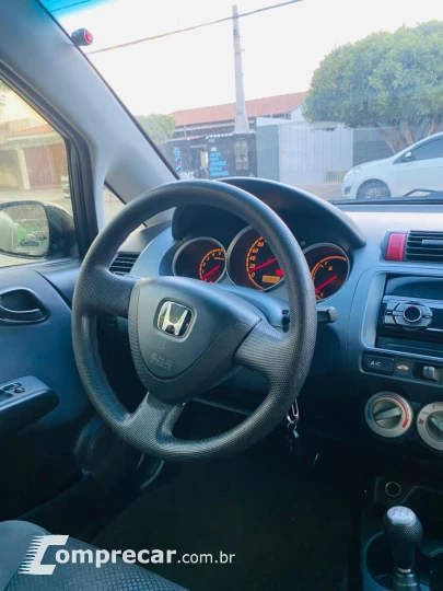 FIT 1.4 LX 16V