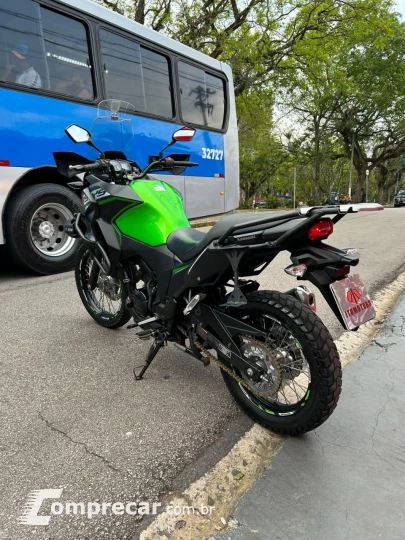 Versys 300 TOURER