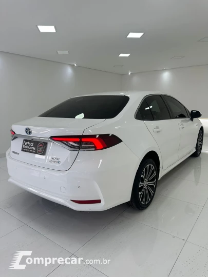 COROLLA 1.8 VVT-I Hybrid Altis Premium