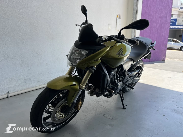 CB 600F HORNET