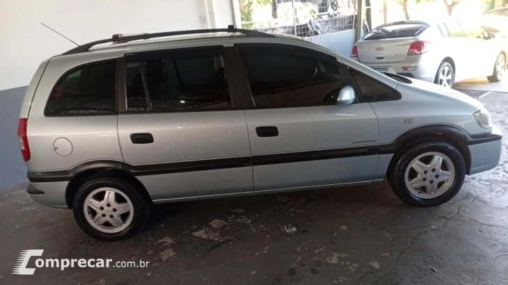 Zafira 2.0 Expression 7l