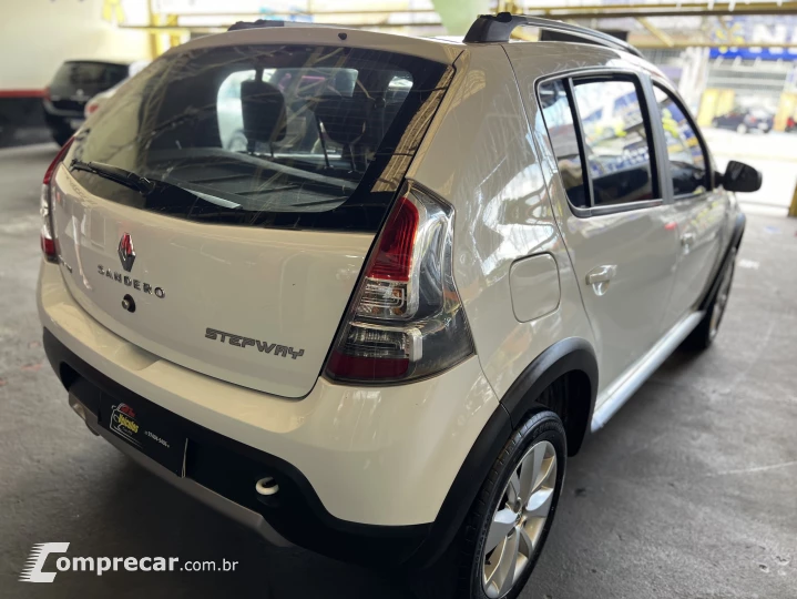 SANDERO 1.6 Stepway 8V