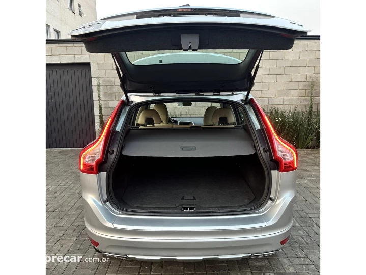 XC60 2.0 T5 COMFORT FWD TURBO GASOLINA 4P AUTOMÁTICO