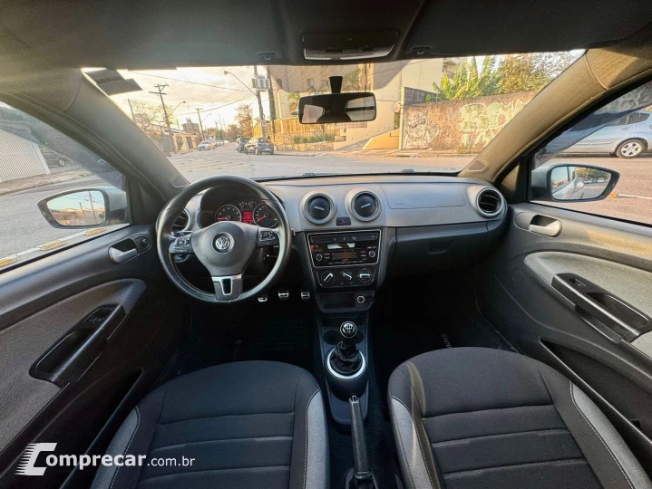 Saveiro 1.6 Cross Cd 16V Flex 2P Manual