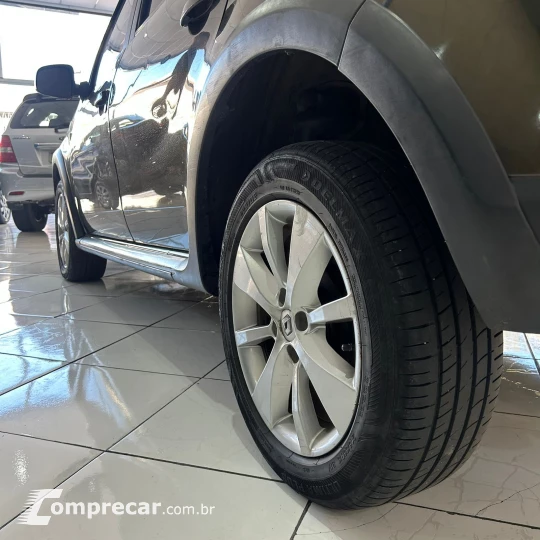 SANDERO 1.6 16V SCE Stepway
