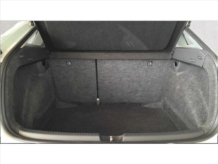 NIVUS 1.0 200 TSI TOTAL FLEX COMFORTLINE AUTOMÁTI