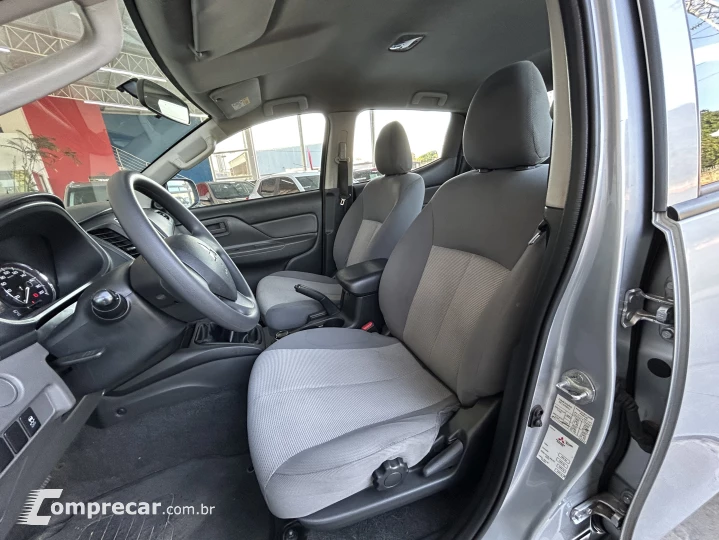 L200 TRITON 2.4 16V Turbo Sport GL CD 4X4