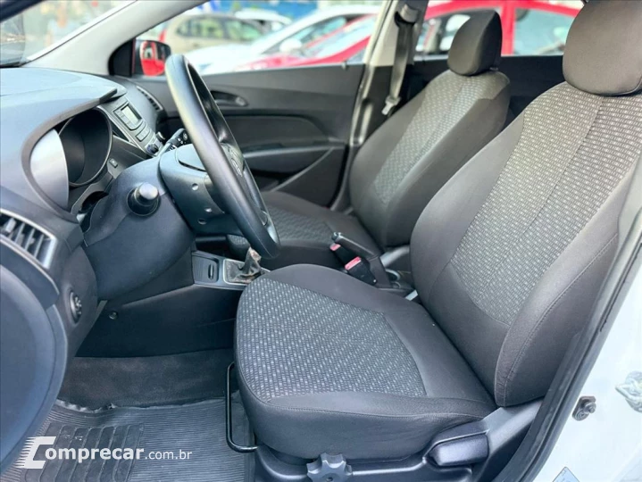 HB20 1.0 COMFORT PLUS 12V FLEX 4P MANUAL