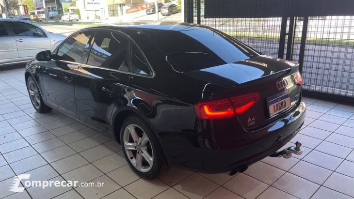 AUDI A4 1.8 TFSI AMBIENTE