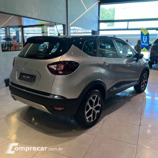 CAPTUR Intense Bose 2.0 16V Flex 5p Aut.