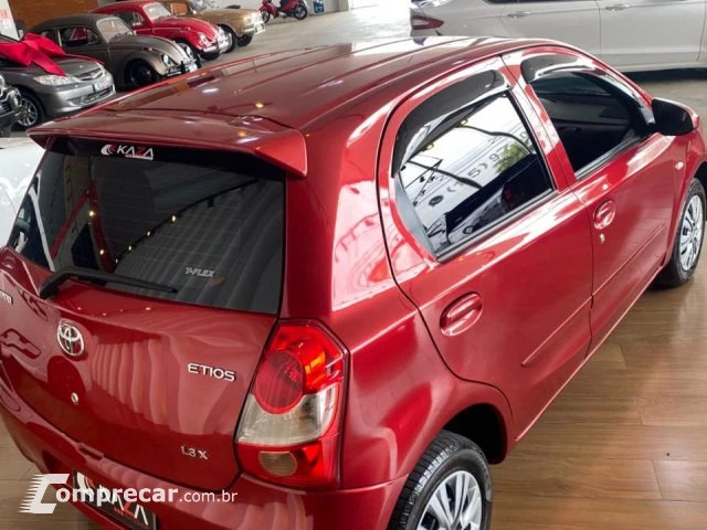 ETIOS HATCH - 1.3 X 16V 4P MANUAL