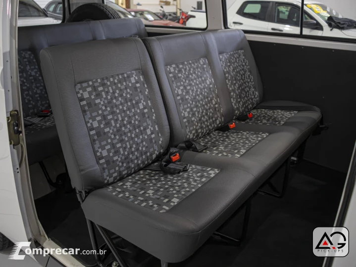 KOMBI 1.4 MI STD Lotação 8V