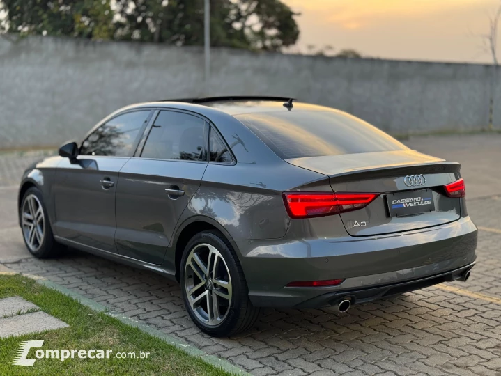 A3 2.0 TFSI Sedan Performance Black