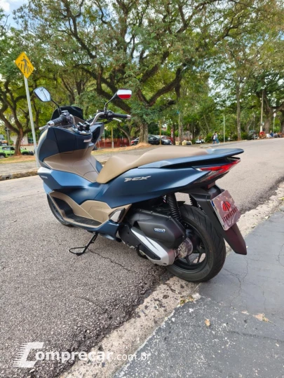 PCX 160 DLX ABS