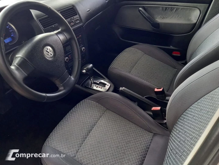 Golf 2.0 Mi Sportline 8V Flex 4P Tiptronic