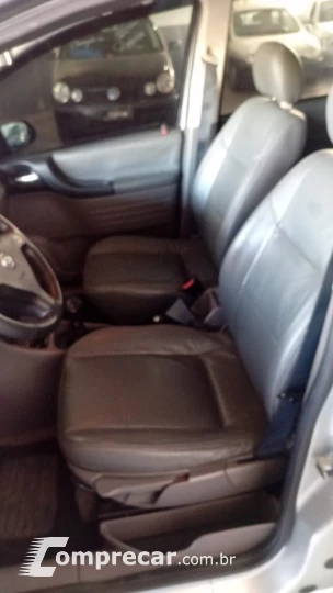 Zafira 2.0 Expression 7l