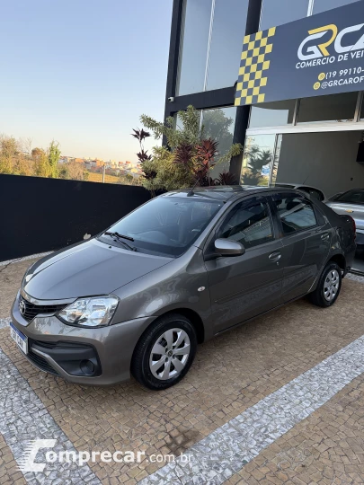 ETIOS 1.5 XS Sedan 16V