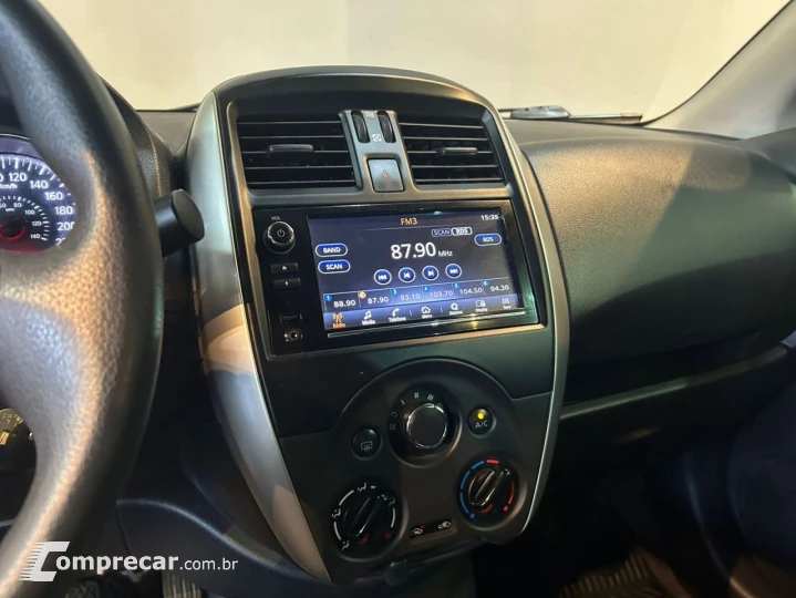 VERSA SV 1.6 16V FlexStart 4p Aut.