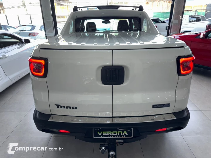 TORO 2.0 16V Turbo Ultra 4WD