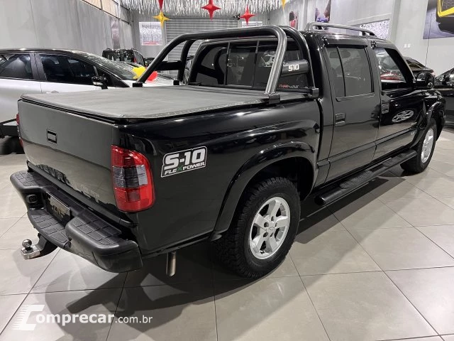 S10 - 2.4 MPFI ADVANTAGE 4X2 CD 8V 4P MANUAL