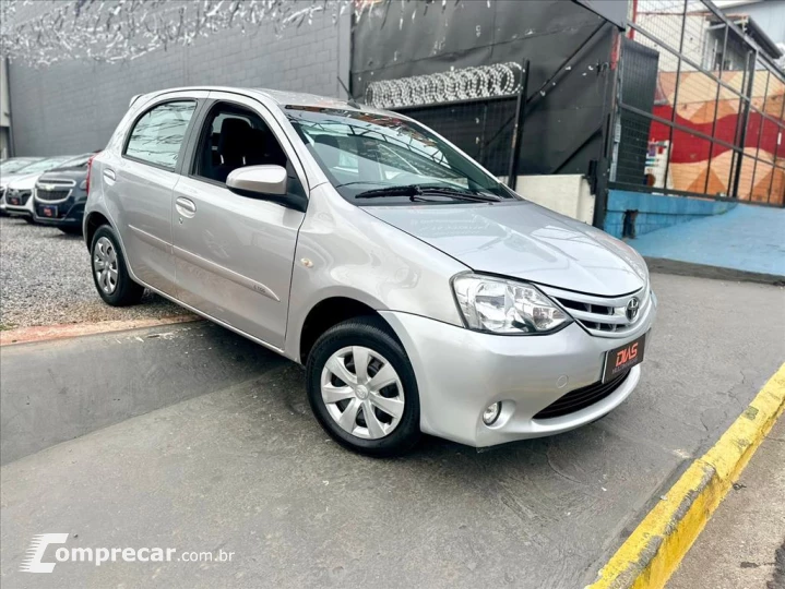 ETIOS 1.5 XS 16V